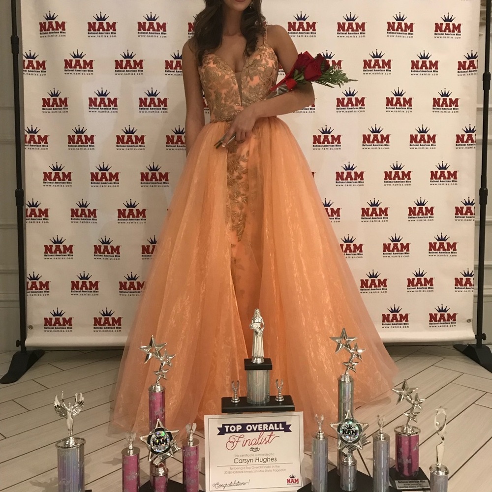 Sherri hill prom dress